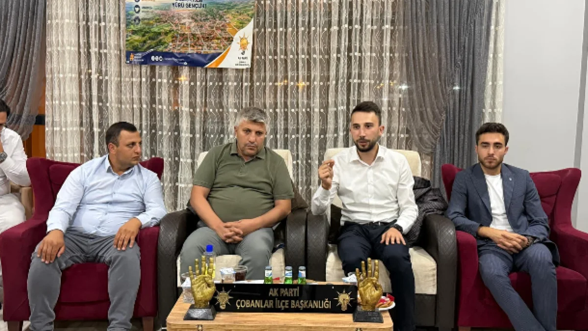 ÇOBANLAR’DA AK GENÇLİKTEN GÖVDE GÖSTERİSİ