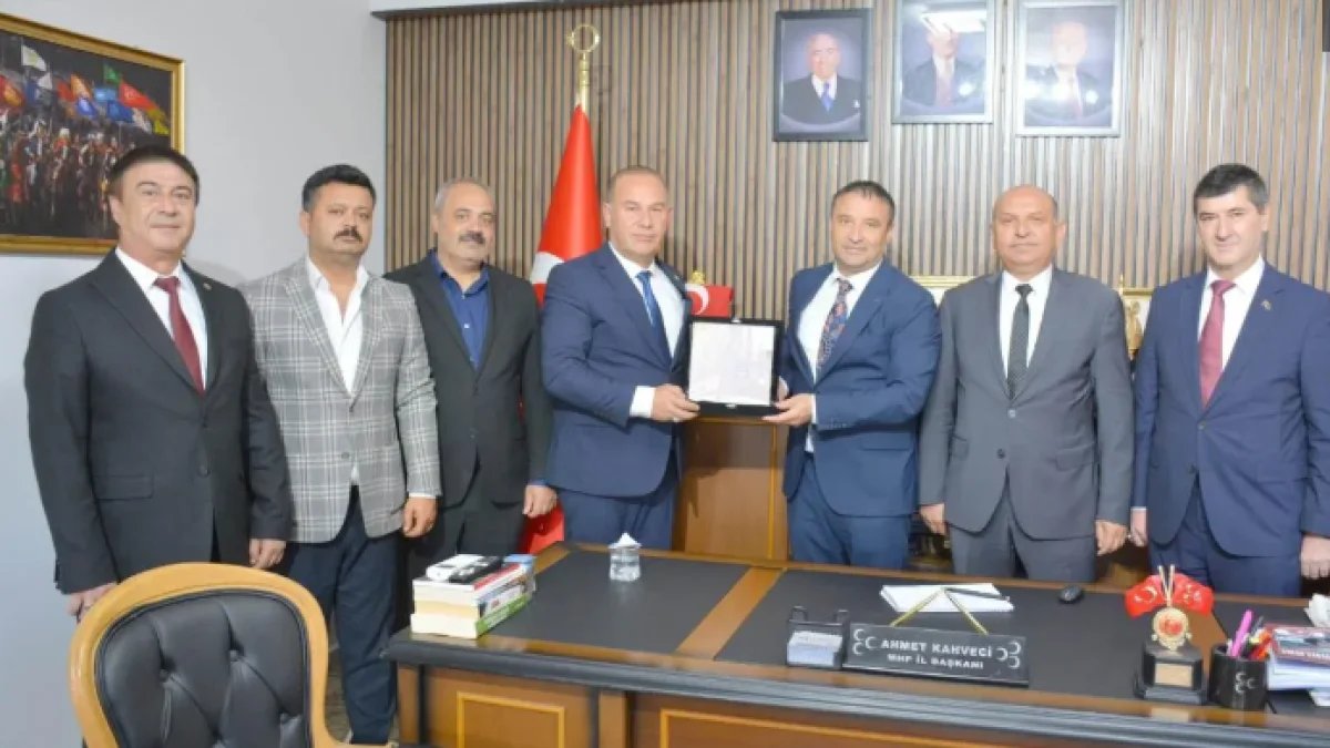 Mehmet Ali Öztürk ve Sendika Başkanlarından MHP İl Başkanı Ahmet Kahveci’ye Ziyaret