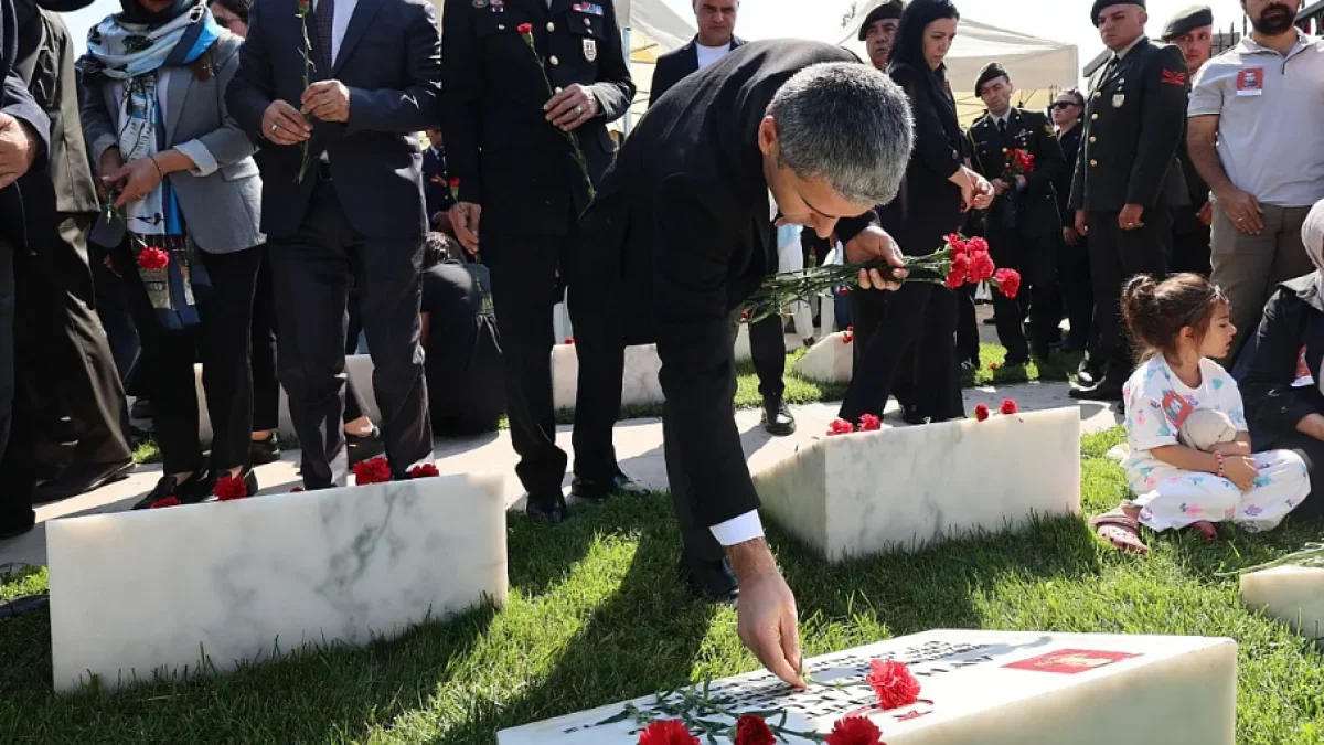 MÜHİMMAT PATLAMASI ŞEHİTLERİ 14 YIL SONRA DUALARLA ANILDI