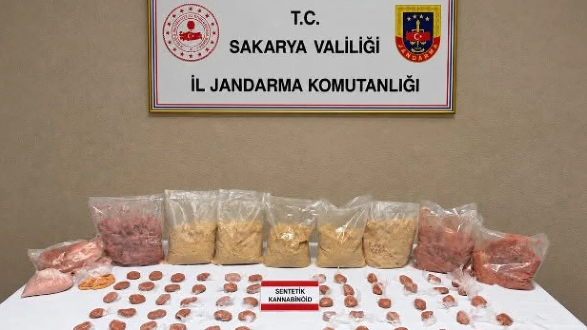 Sakarya’da Nefes Kesen Operasyon: Zehir Tacirlerinin Planı Bozuldu