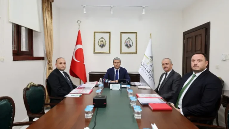 Sosyal Hizmetlerde Yeni Dönem: Vali Naci Aktaş Kritik Toplantıya Katıldı