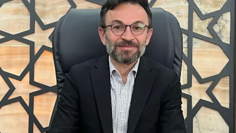 YENİ EĞİTİM YILININ VİZYONU OLUMLU ADIMLARDA İSTİKRAR, ÇÖZÜM ODAKLI YAKLAŞIM OLMALIDIR