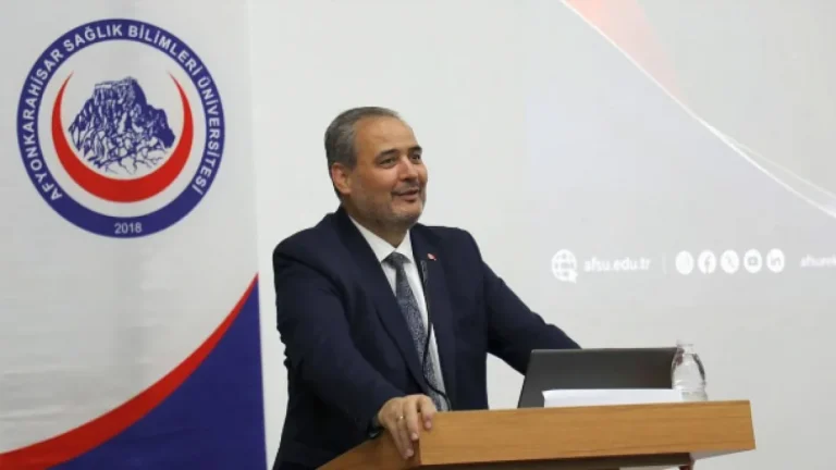 AFSÜ’de Kalite Zirvesi: Öğrenciler Sordu, Rektör Prof. Dr. Adem Aslan Yanıtladı!