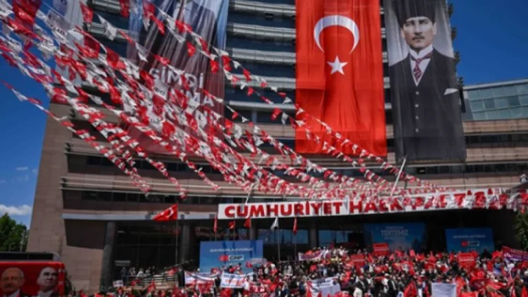 Başka Partiyi Destekledikleri İddia Edilmişti: CHP’de 48 İsmin İlişiği Kesildi