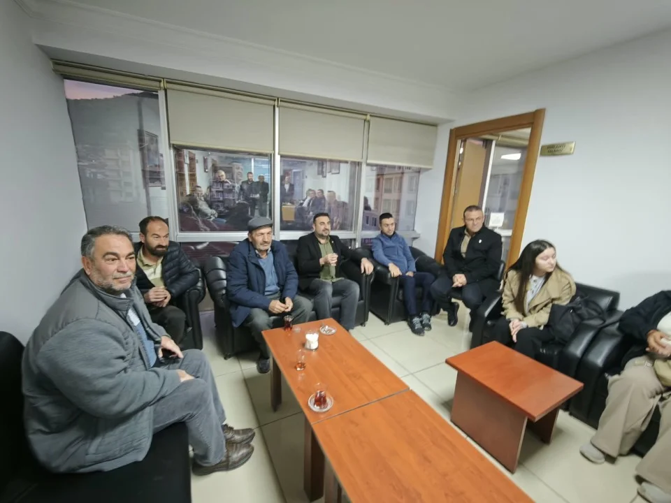 AK Parti Afyonkarahisar İl Başkanı Dr. Özgür Kavak Hemşehrileriyle Bir Araya Geldi - Detay Görsel 1