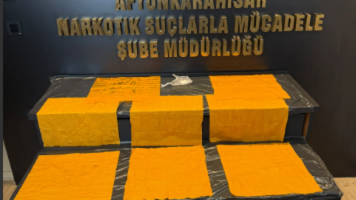 Yol Kontrolünde Yakalandı: Araçtan 17 Bin 600 Kullanımlık Peçete Uyuşturucu Çıktı