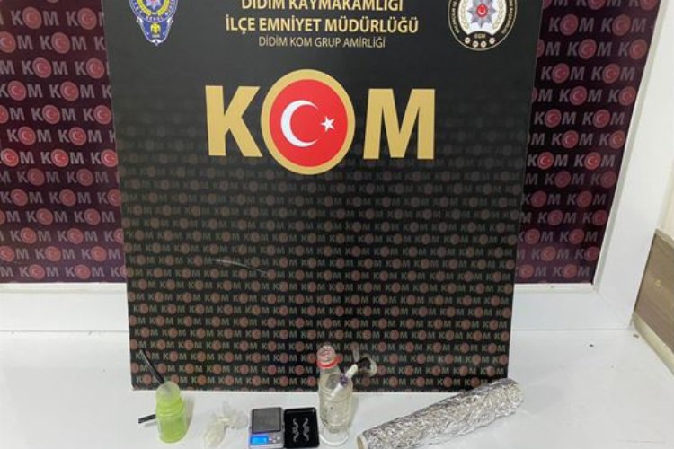 Aydın’ın Didim İlçesinde KOM Grup Amirliği ekipleri tarafından uyuşturucu operasyonu