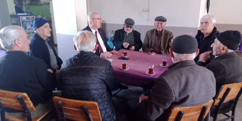 Başkan Gönüllü vatandaşlar ile bir araya geldi bilgi alış verişinde