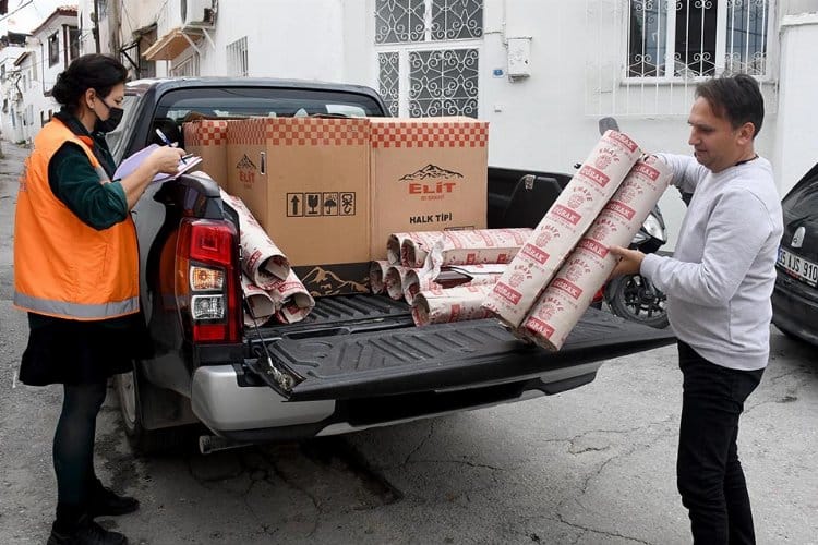 Kuşadası Belediyesi, Güvercin Masaya yapılan başvurular sonrasında belirlediği ihtiyaç sahibi