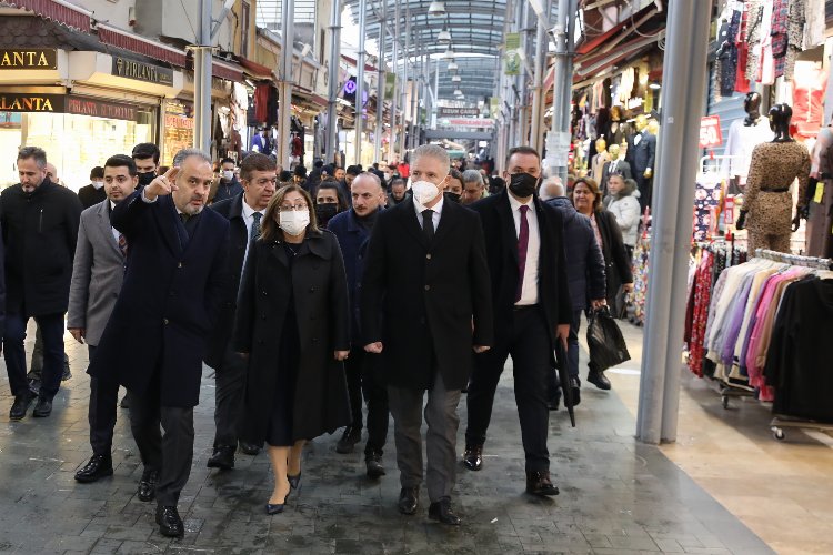 Türkiye Belediyeler Birliği ve Gaziantep Büyükşehir Belediyesi Başkanı Fatma Şahin,