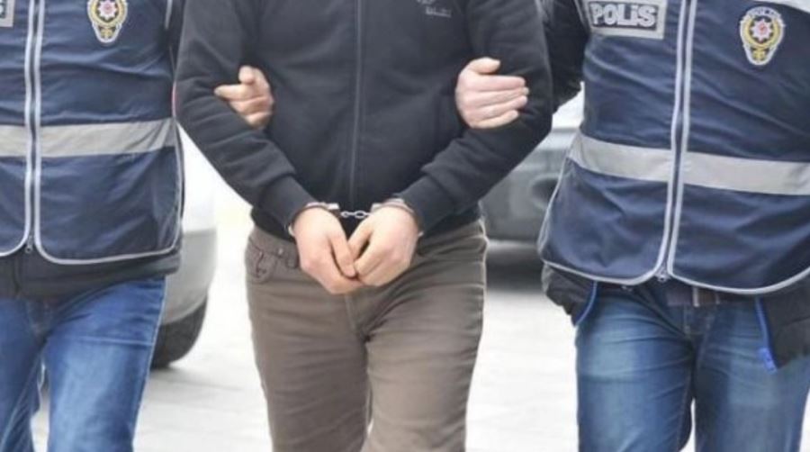 Afyonkarahisar’da hakkında 22 yıl 6 ay kesinleşmiş hapis cezası bulunan