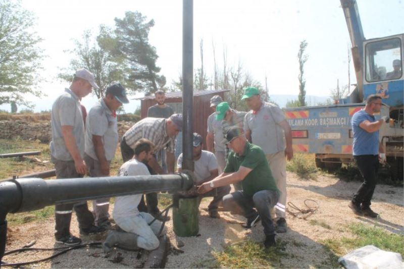 Başmakçı İlçe Jandarma Karakolunun Yan Tarafındaki Başmakçı İlçesi İçme Su