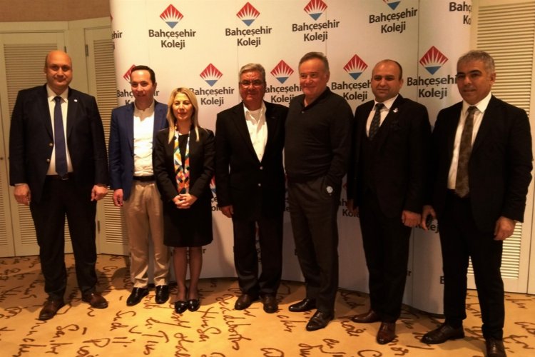 İstanbul, Amerika, İngiltere, Almanya, Gürcistan ve Kıbrıs’ta üniversiteleri olan Türkiye’nin