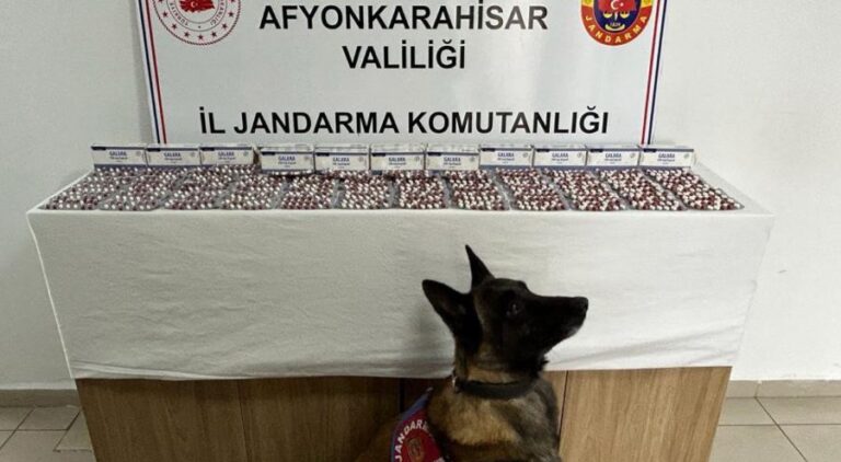 Jandarma’dan uyuşturucu tacirine suçüstü