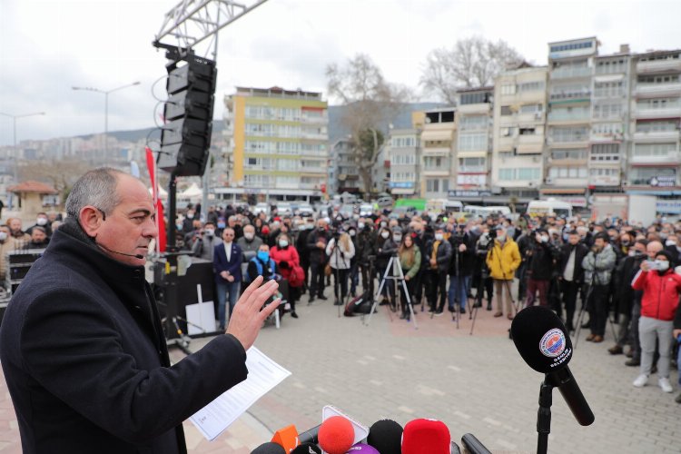 Gemlik Belediye Başkanı Mehmet Uğur Sertaslan, Gemlik Körfezi’nde bulunan MKS