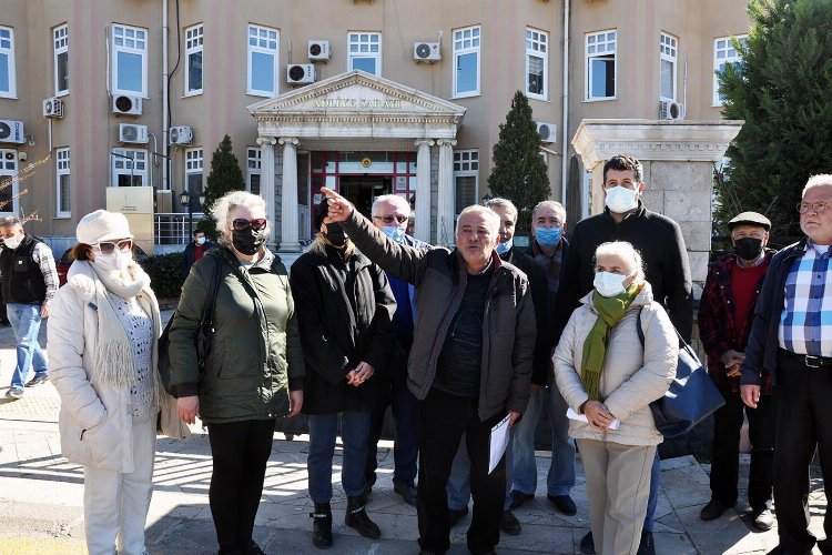 Geçtiğimiz günlerde Samsun Atatürk Onur Anıtına yapılan saldırıyı şiddetle lanetleyerek,